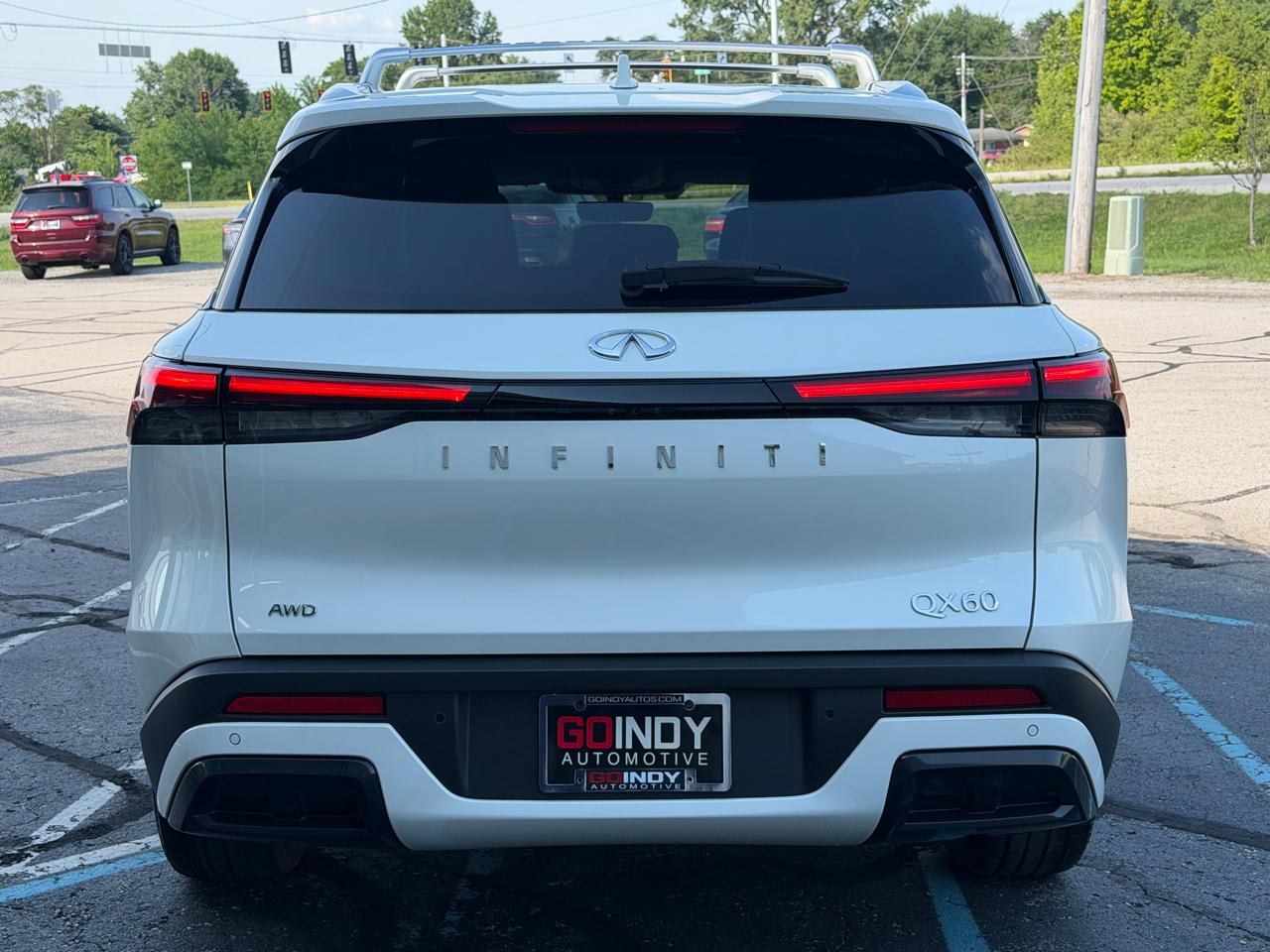Infiniti QX60 LUXE AWD 2024