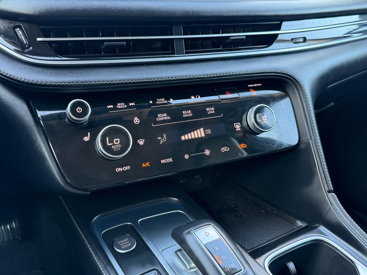 Infiniti QX60 LUXE AWD 2024