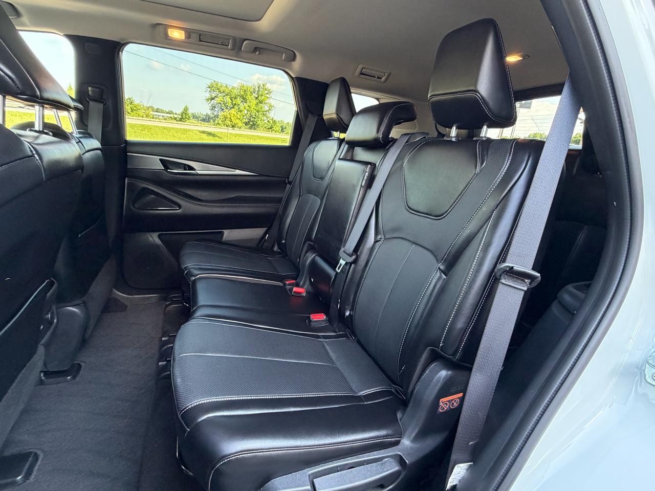 Infiniti QX60 LUXE AWD 2024