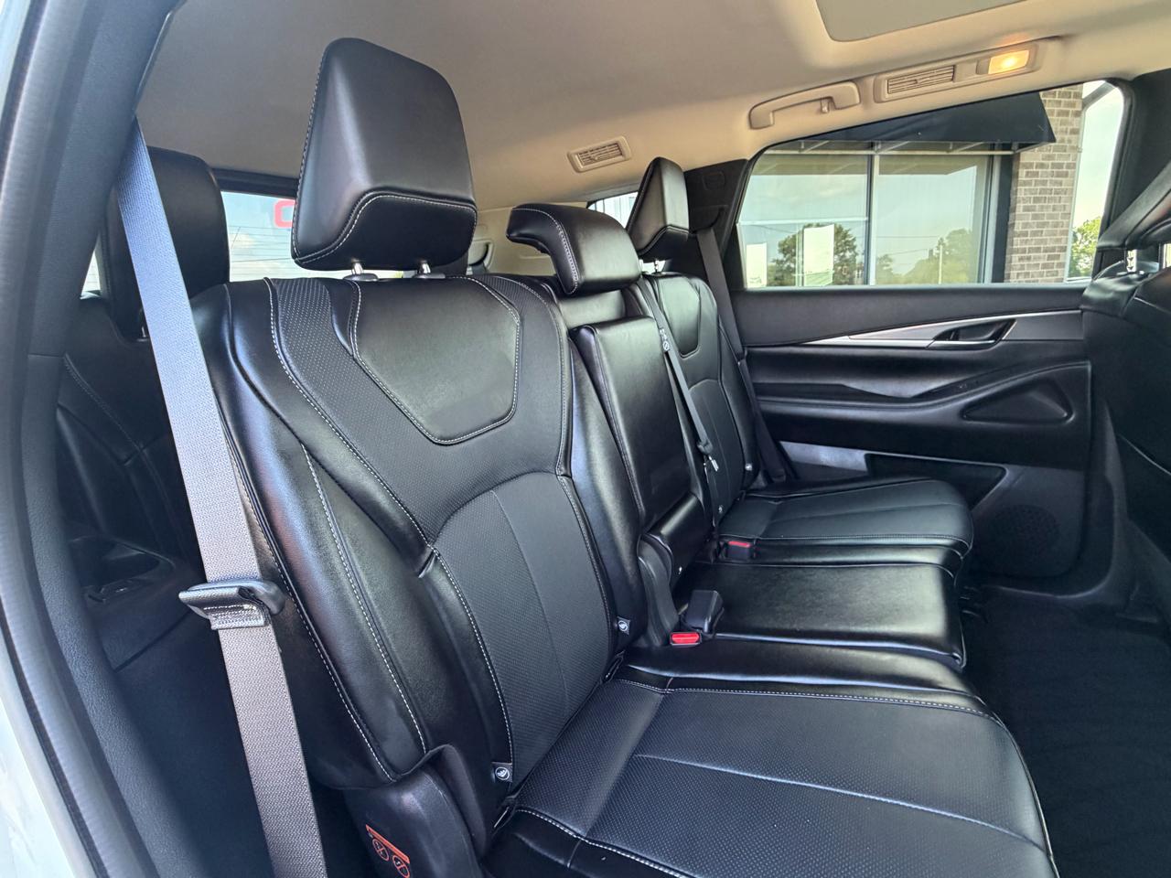 Infiniti QX60 LUXE AWD 2024