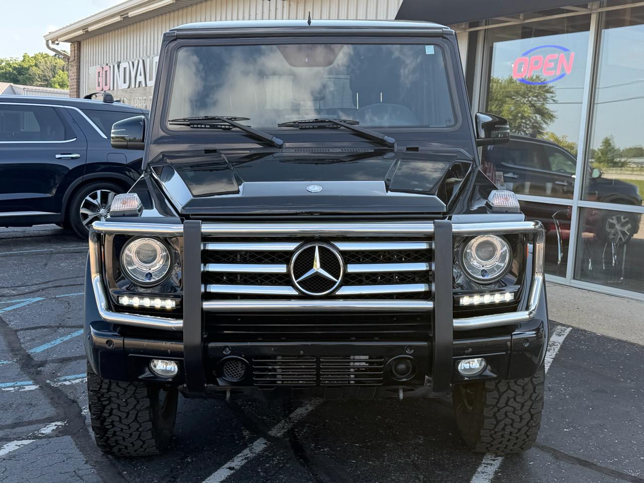 Mercedes-Benz G-Class 4MATIC 4dr G 550 2015