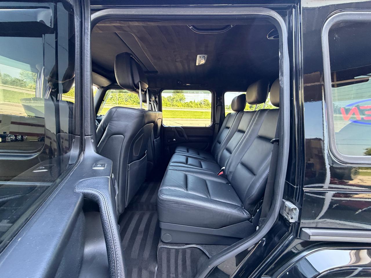 Mercedes-Benz G-Class 4MATIC 4dr G 550 2015