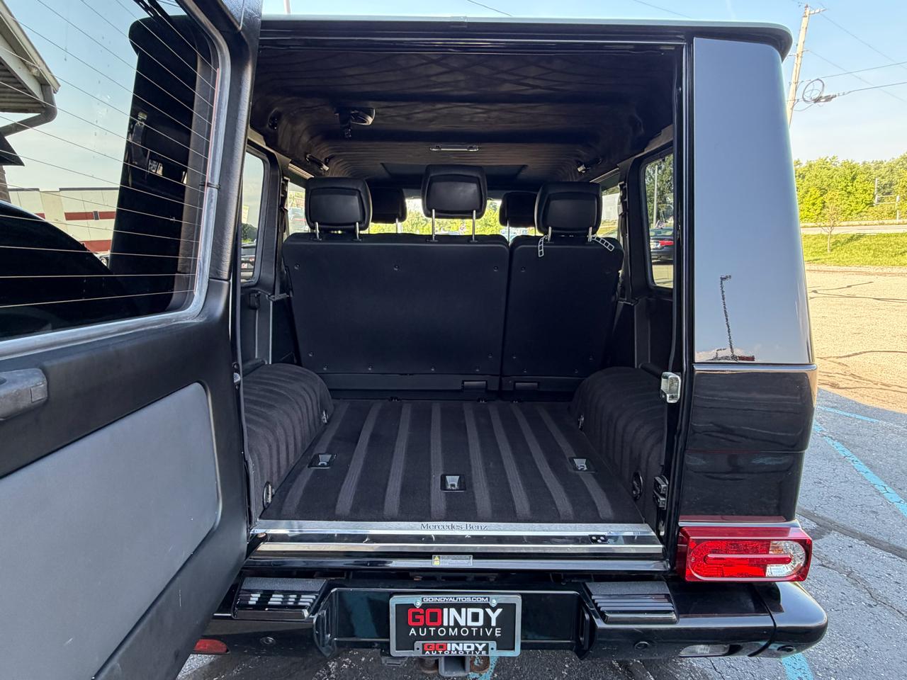Mercedes-Benz G-Class 4MATIC 4dr G 550 2015