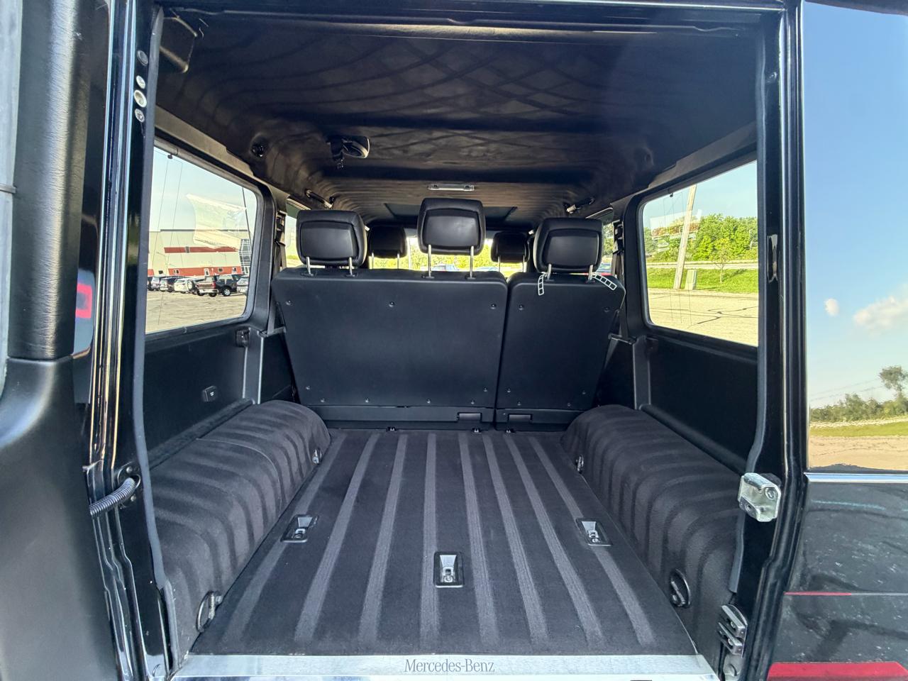 Mercedes-Benz G-Class 4MATIC 4dr G 550 2015