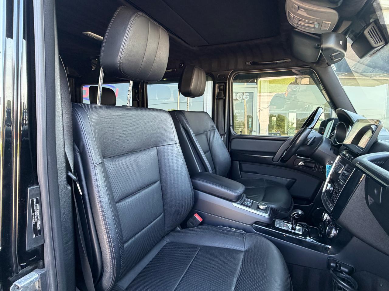 Mercedes-Benz G-Class 4MATIC 4dr G 550 2015