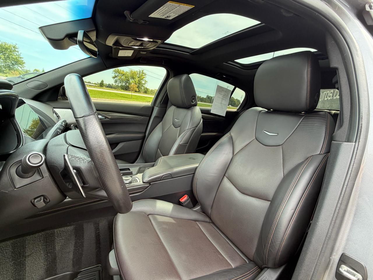 Cadillac CT5 4dr Sdn Sport 2022