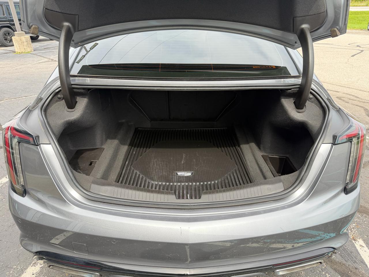 Cadillac CT5 4dr Sdn Sport 2022