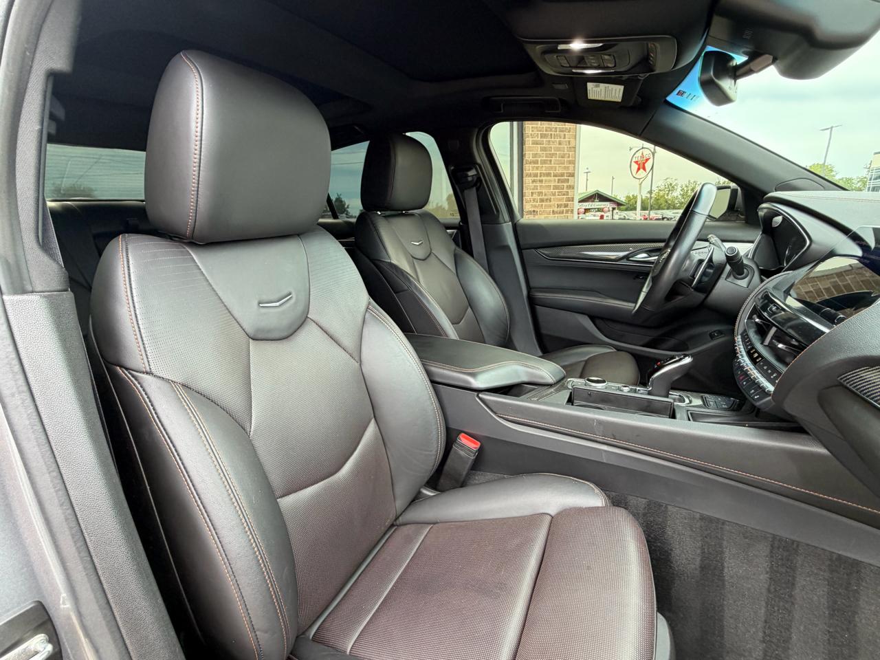 Cadillac CT5 4dr Sdn Sport 2022