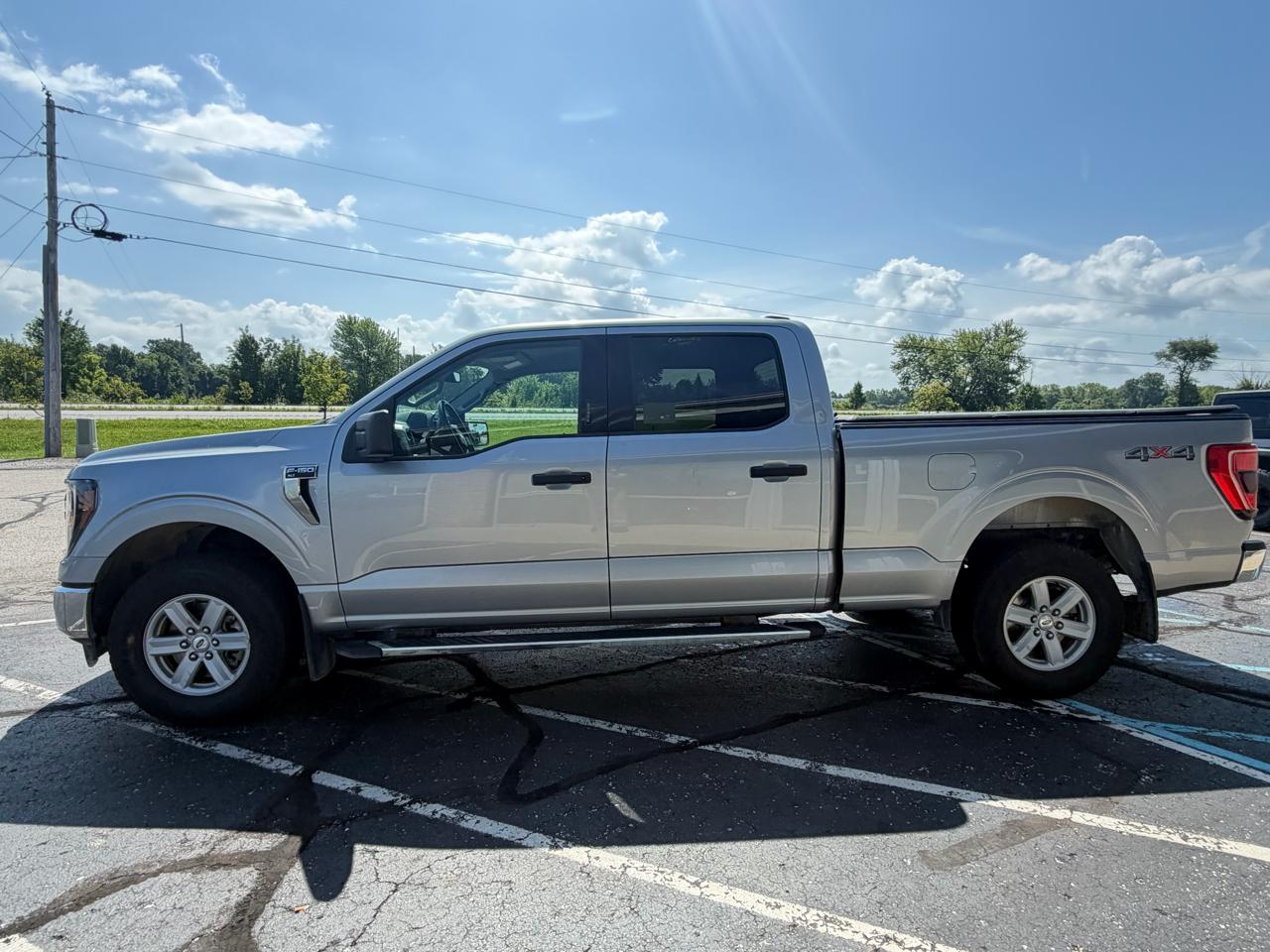 Ford F-150 XLT 4WD SuperCrew 5.5' Box 2023