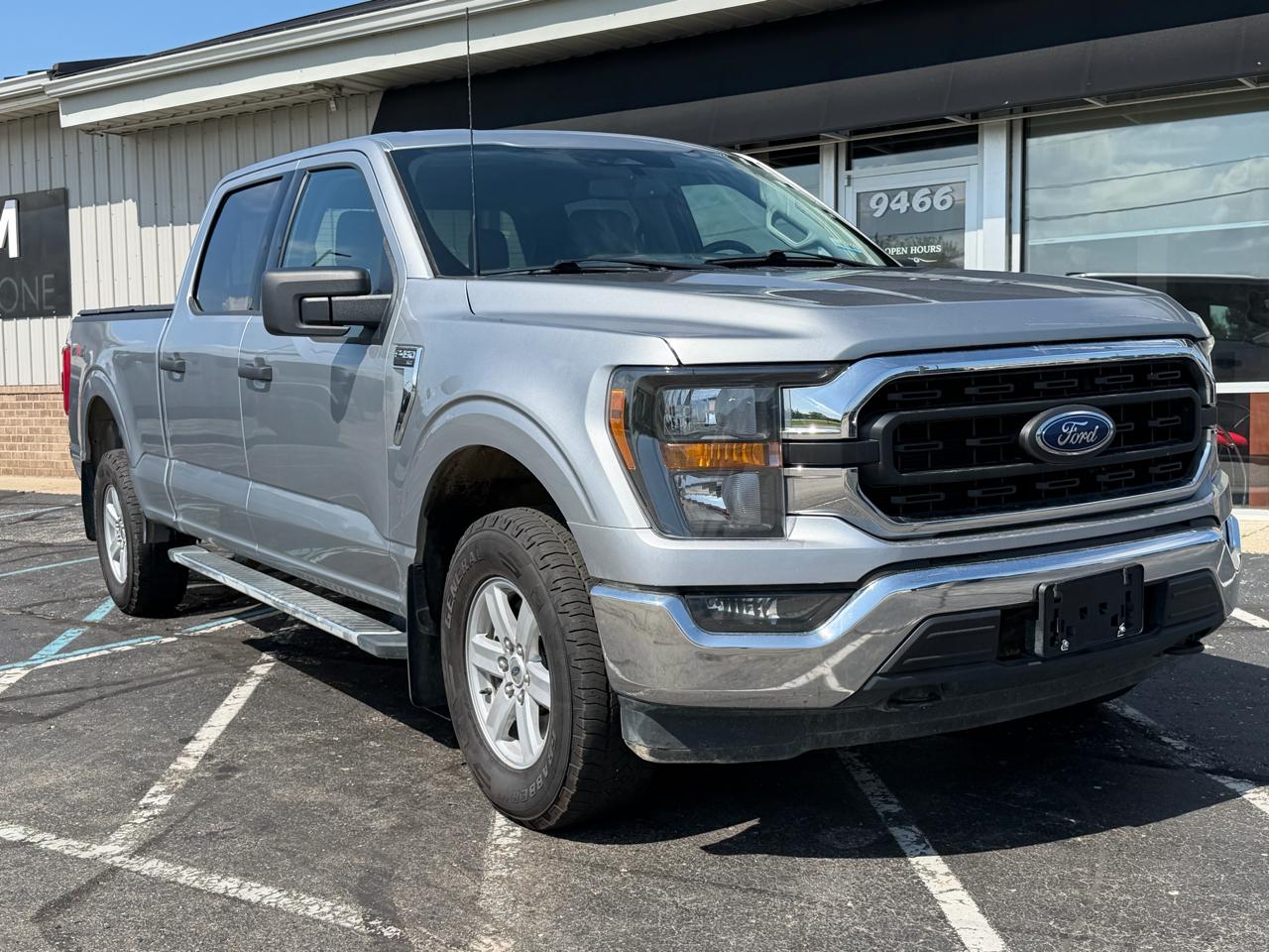 Ford F-150 XLT 4WD SuperCrew 5.5' Box 2023