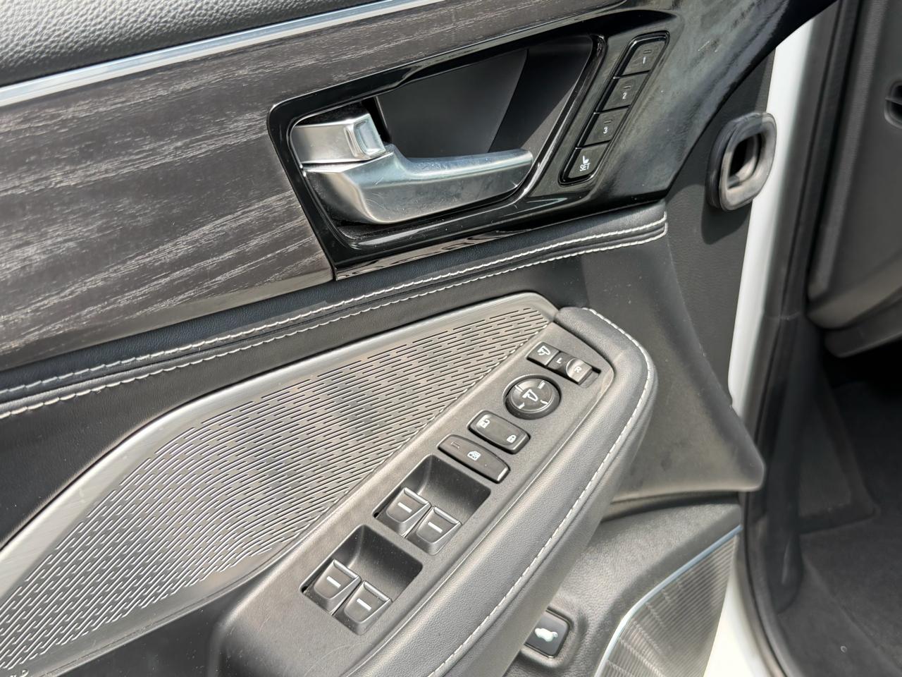Acura MDX SH-AWD w/Advance Package 2023