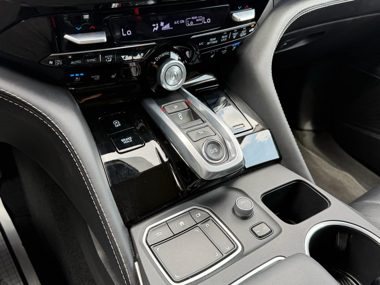 Acura MDX SH-AWD w/Advance Package 2023