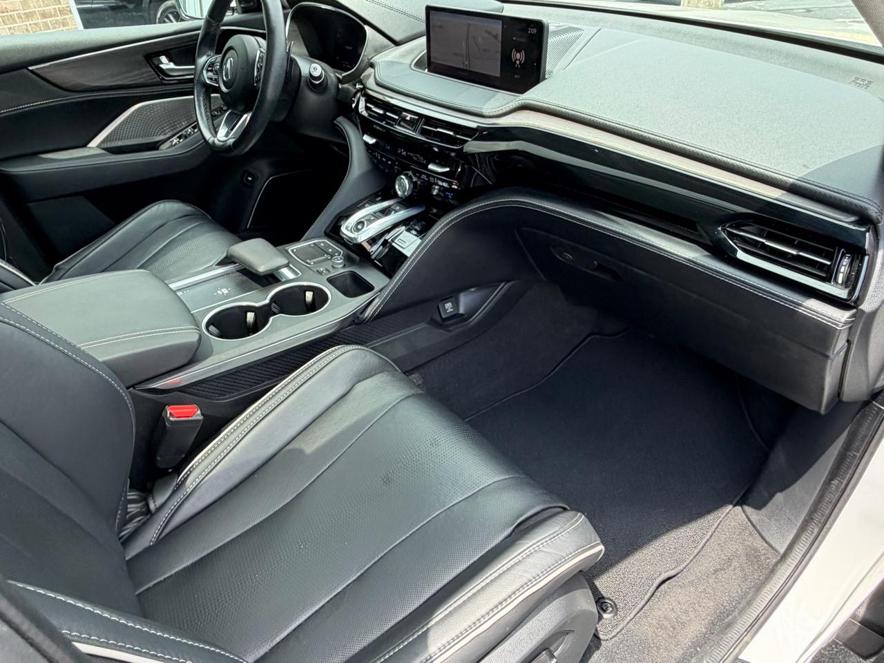 Acura MDX SH-AWD w/Advance Package 2023