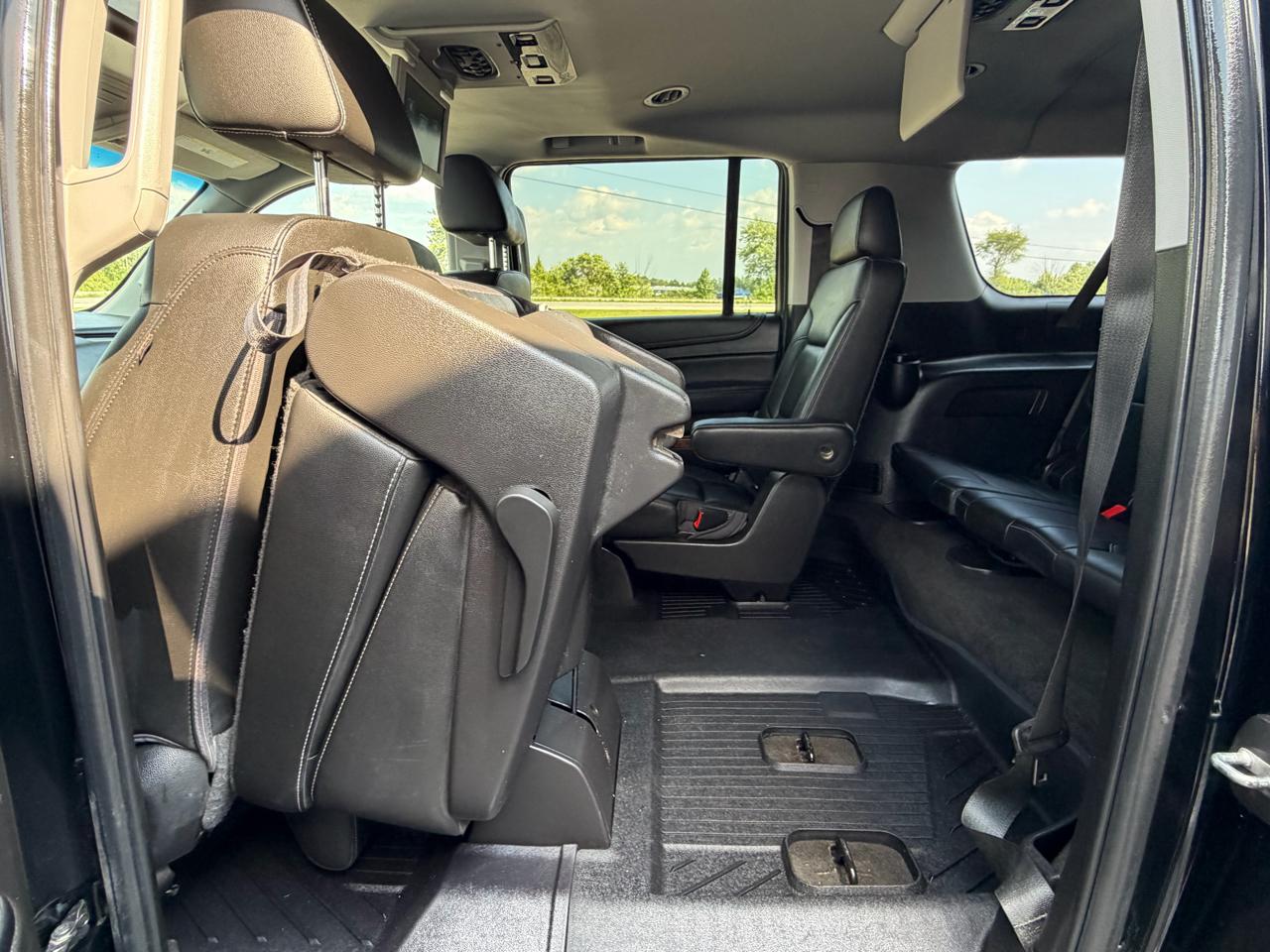 Chevrolet Suburban 4WD 4dr 1500 Premier 2018