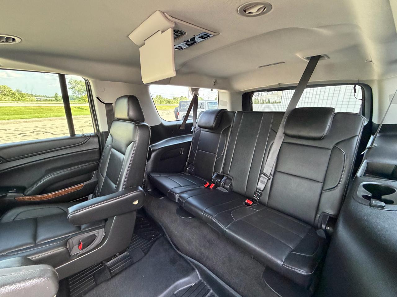 Chevrolet Suburban 4WD 4dr 1500 Premier 2018