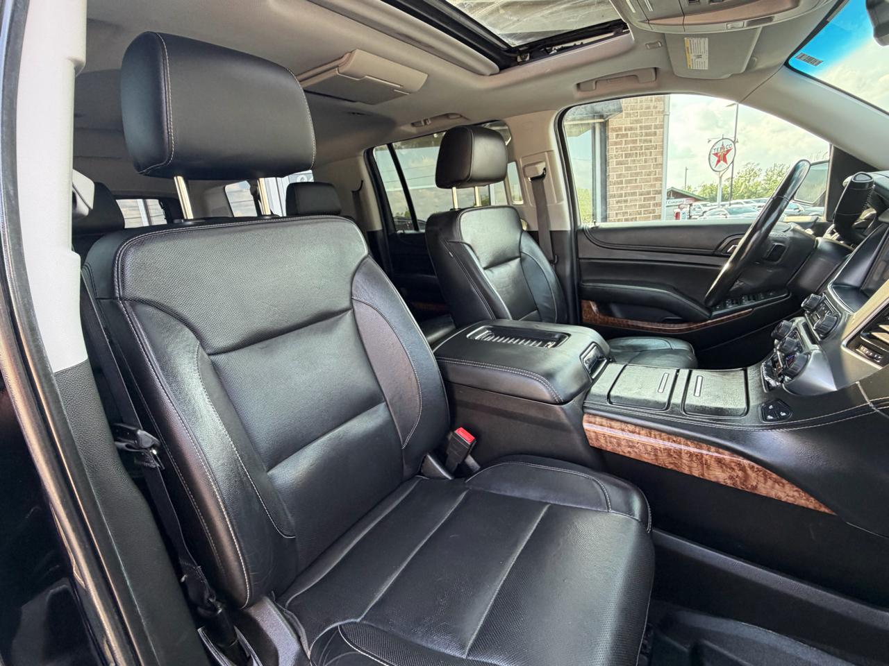 Chevrolet Suburban 4WD 4dr 1500 Premier 2018