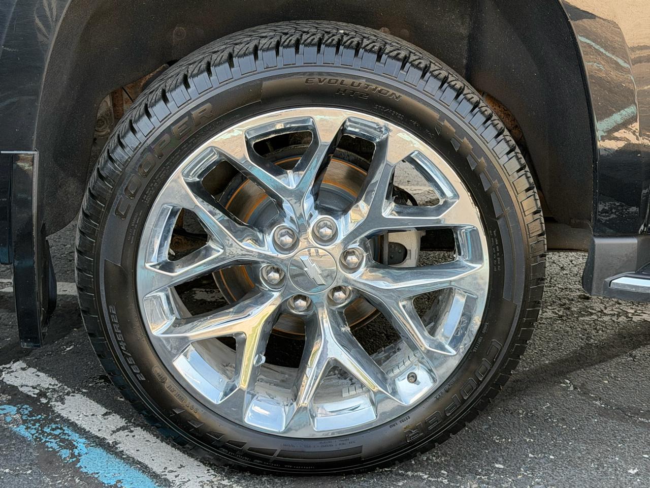 Chevrolet Suburban 4WD 4dr 1500 Premier 2018