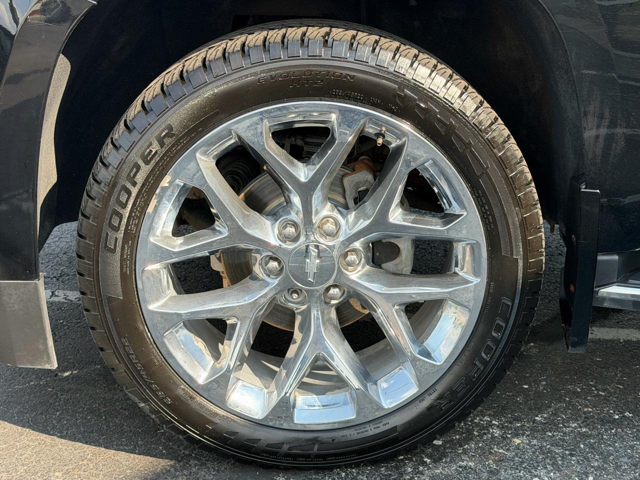 Chevrolet Suburban 4WD 4dr 1500 Premier 2018