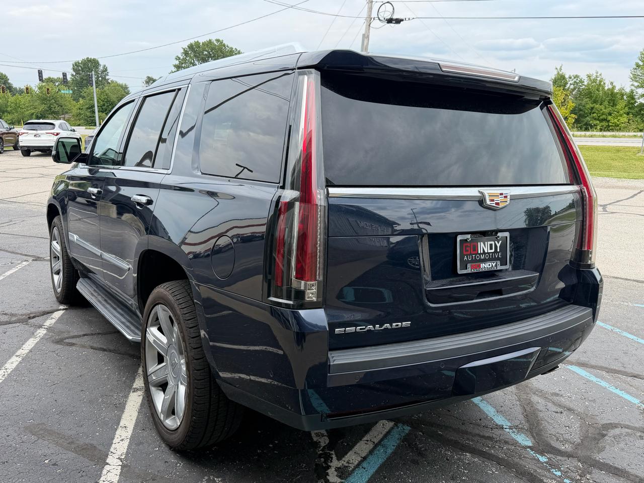 Cadillac Escalade 4WD 4dr Premium Luxury 2018
