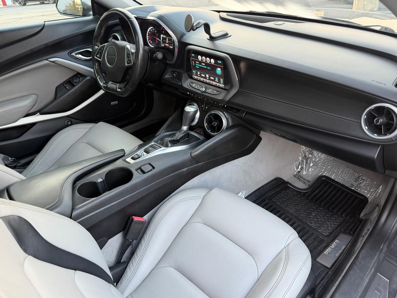 Chevrolet Camaro 2dr Cpe 1LT 2016