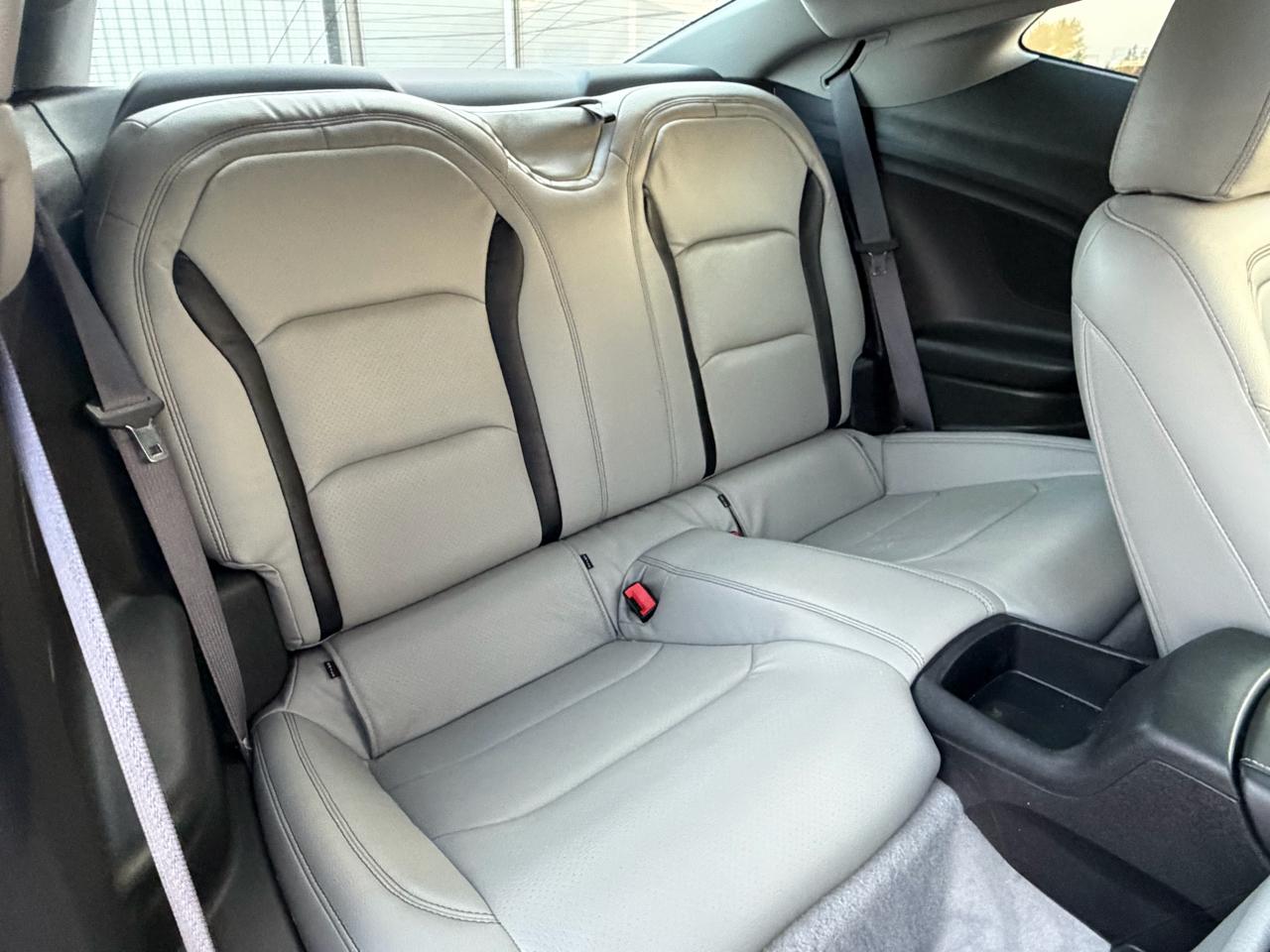 Chevrolet Camaro 2dr Cpe 1LT 2016