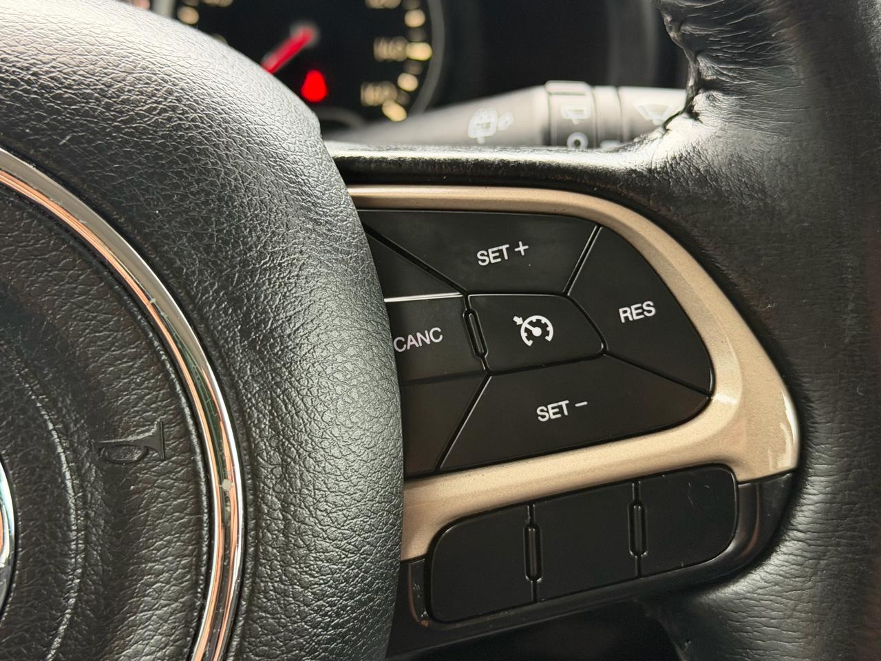 Jeep Renegade 4WD 4dr Latitude 2016