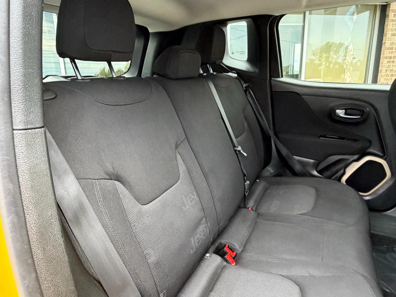 Jeep Renegade 4WD 4dr Latitude 2016