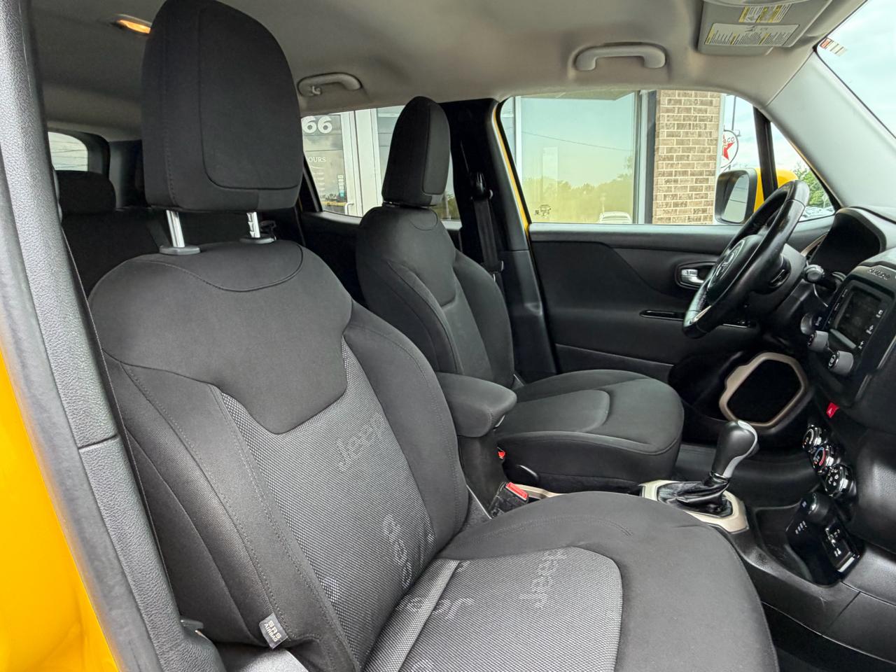 Jeep Renegade 4WD 4dr Latitude 2016