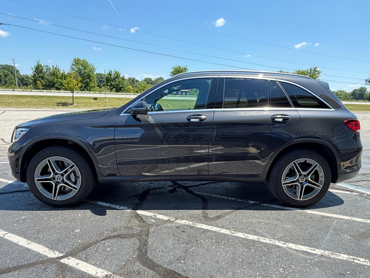 Mercedes-Benz GLC GLC 300 4MATIC SUV 2022
