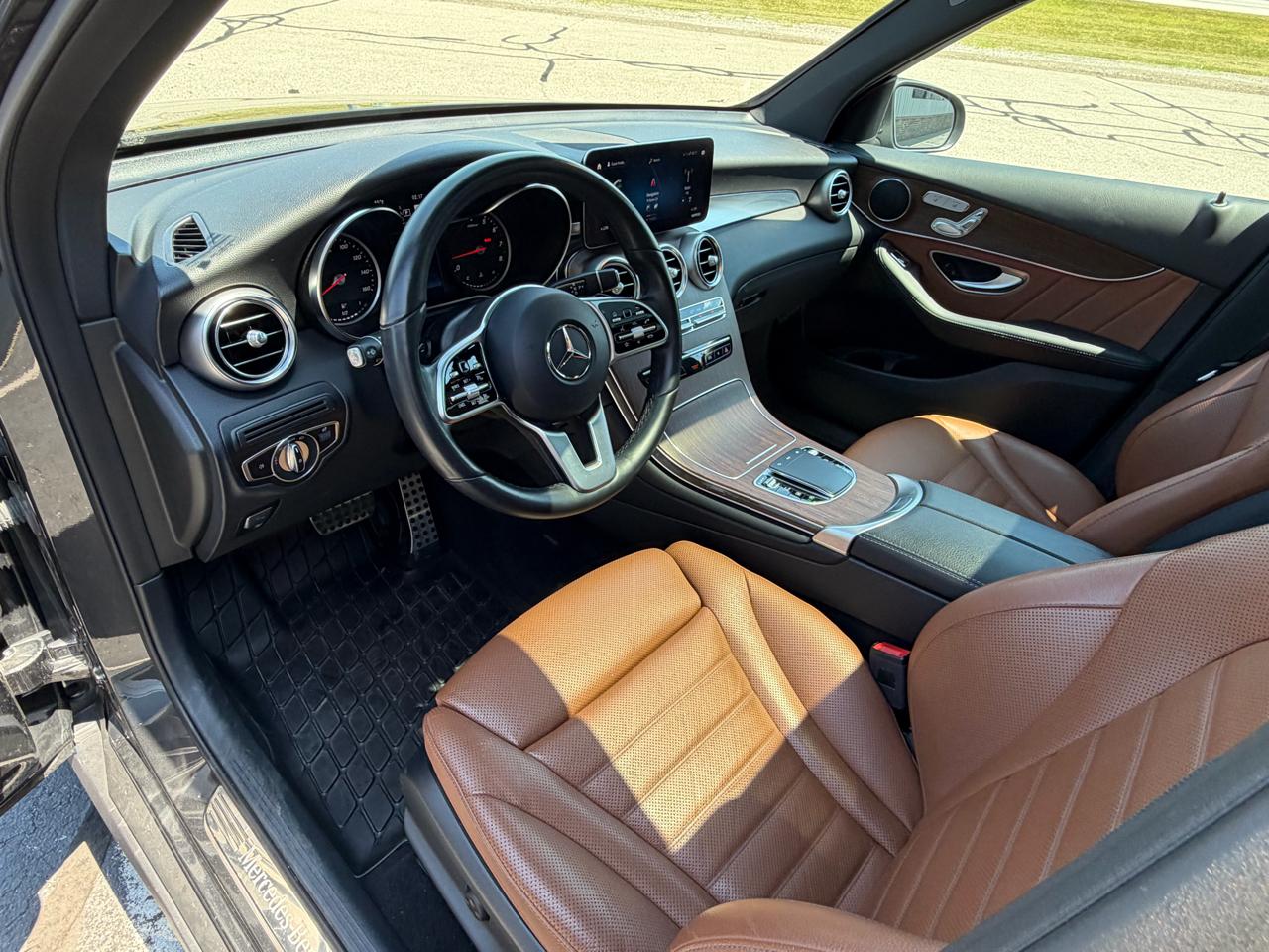 Mercedes-Benz GLC GLC 300 4MATIC SUV 2022