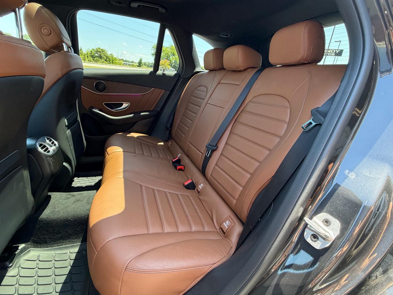 Mercedes-Benz GLC GLC 300 4MATIC SUV 2022