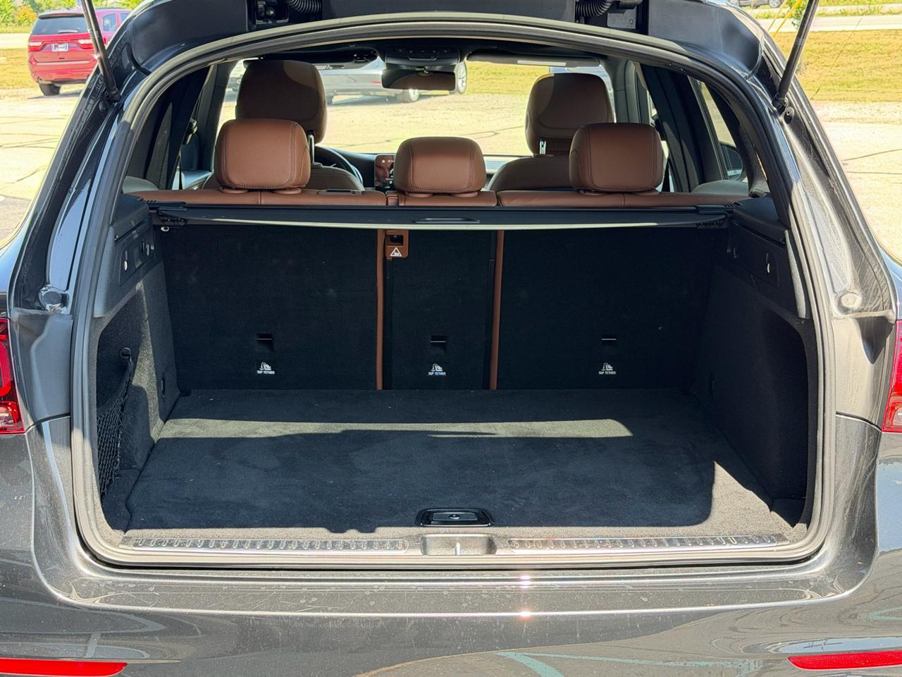Mercedes-Benz GLC GLC 300 4MATIC SUV 2022