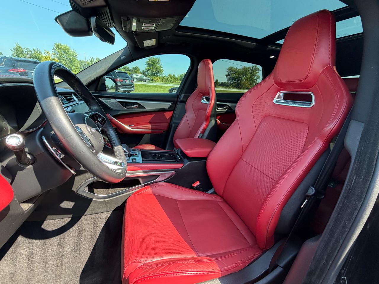 Jaguar F-Pace P400 AWD R-Dynamic S 2021