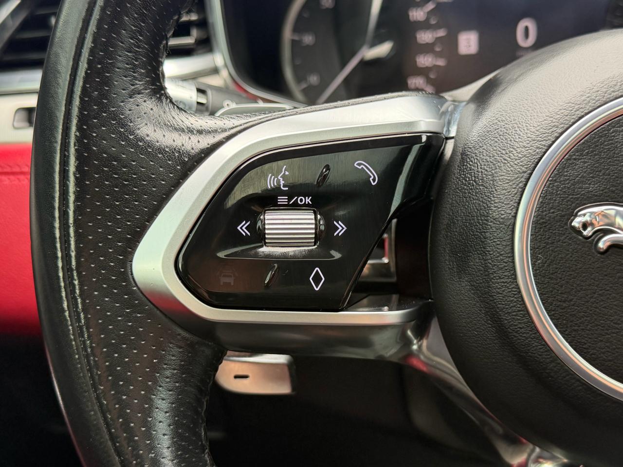 Jaguar F-Pace P400 AWD R-Dynamic S 2021
