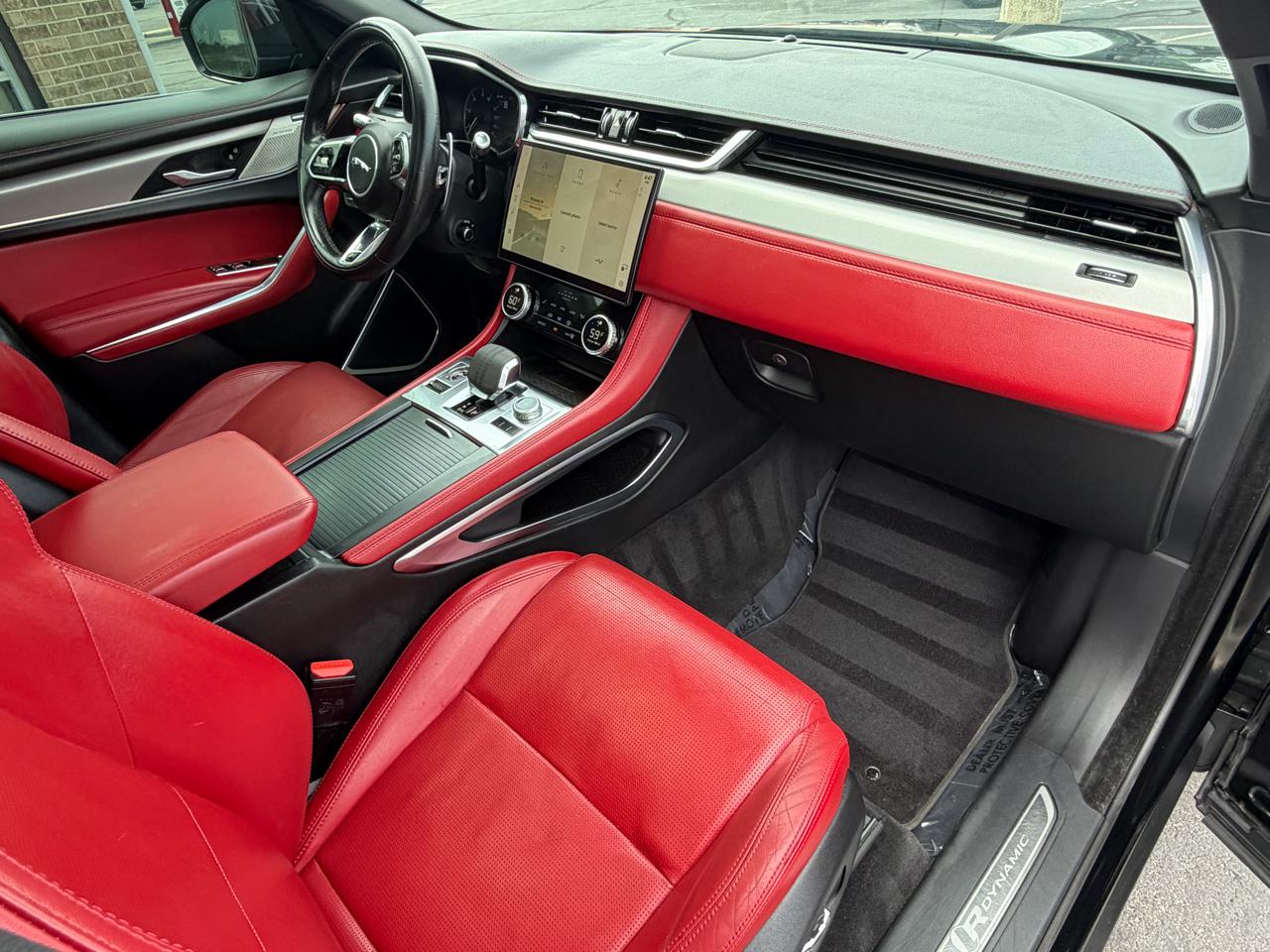 Jaguar F-Pace P400 AWD R-Dynamic S 2021