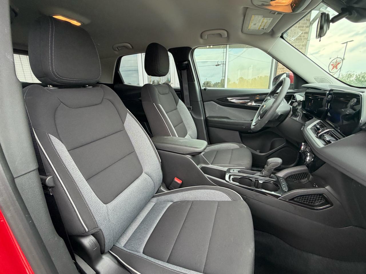 Chevrolet TrailBlazer AWD 4dr LT 2026