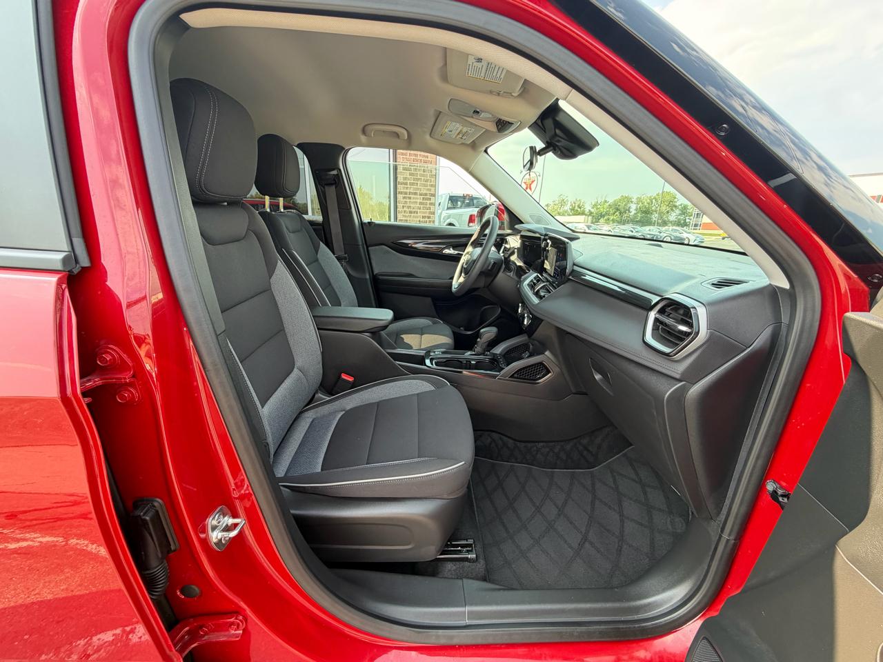 Chevrolet TrailBlazer AWD 4dr LT 2026
