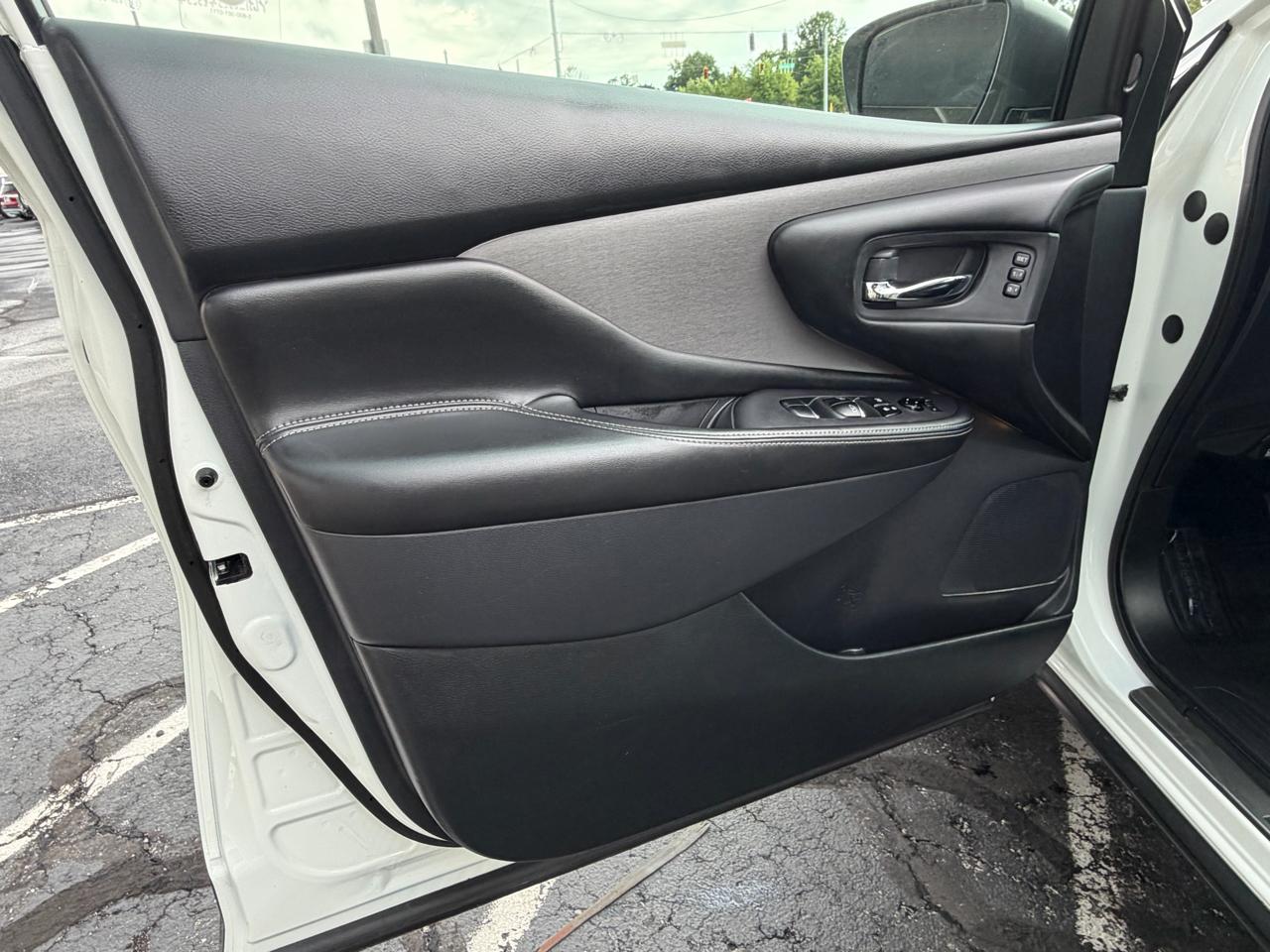 Nissan Murano AWD SL 2023