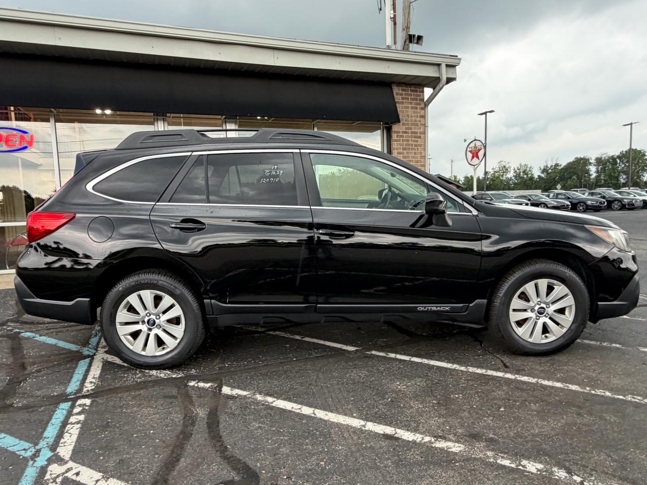 Subaru Outback 2.5i Premium 2019