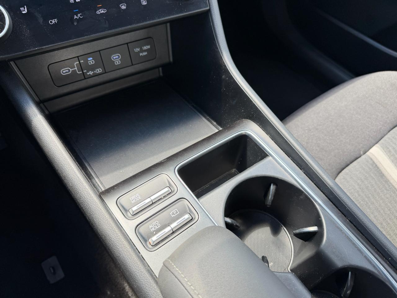 Hyundai Sonata SEL FWD 2025