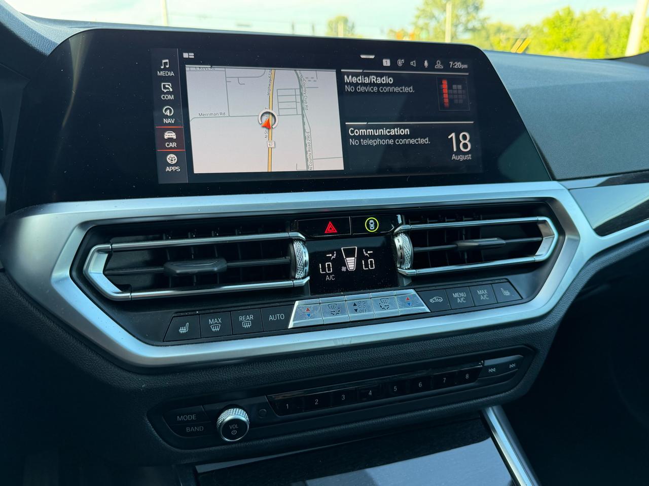 BMW 3 Series 330i Sedan 2019