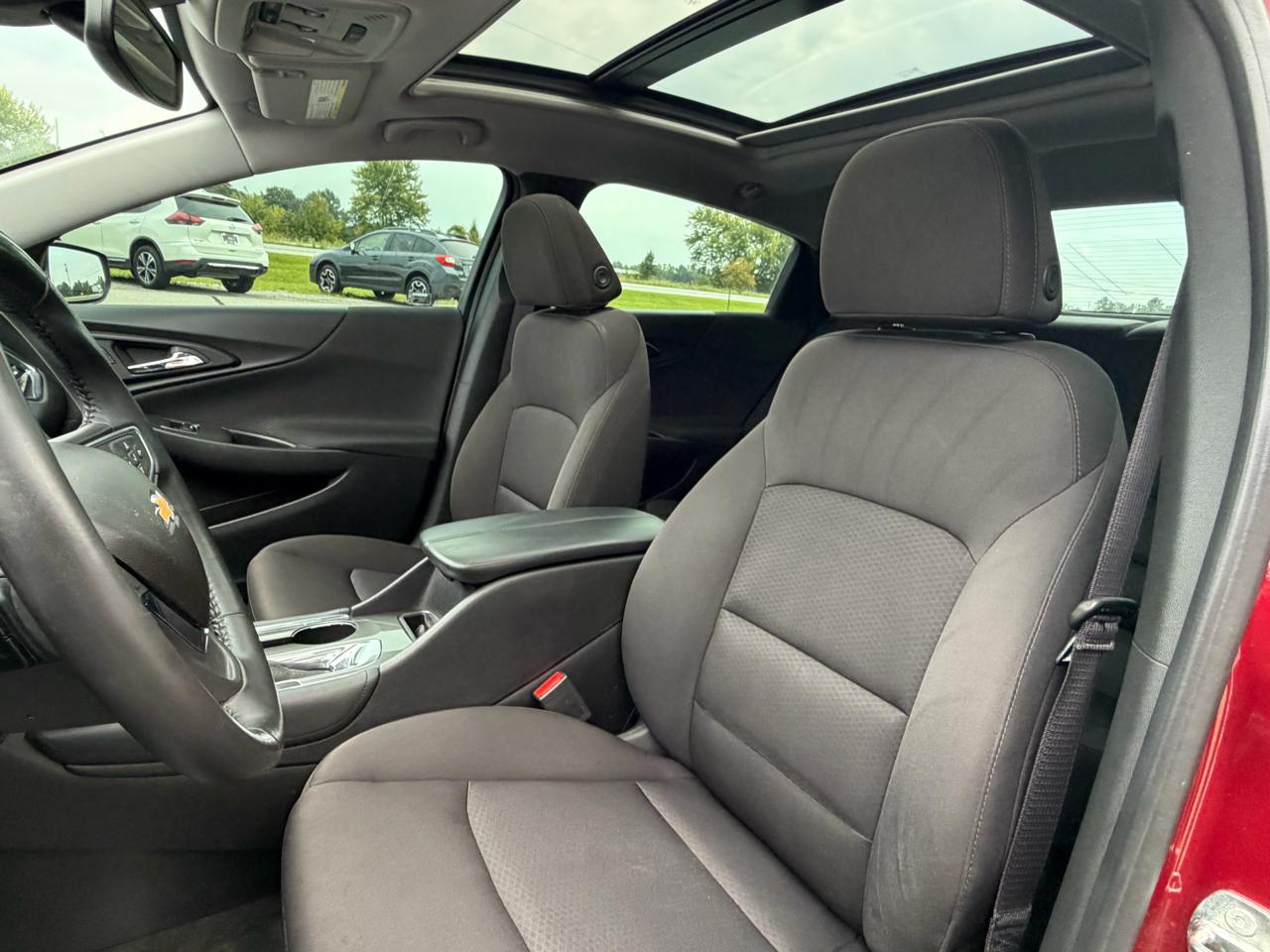 Chevrolet Malibu 4dr Sdn LT w/1LT 2018