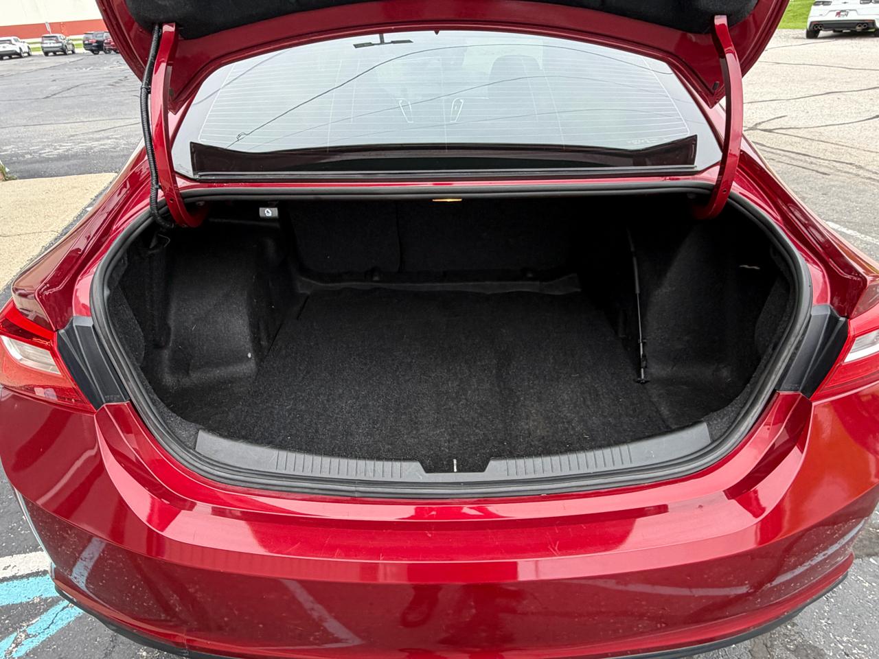 Chevrolet Malibu 4dr Sdn LT w/1LT 2018