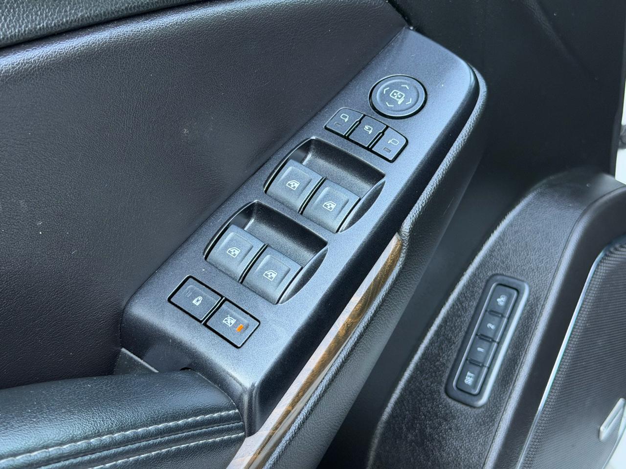 GMC Yukon 4WD 4dr Denali 2018