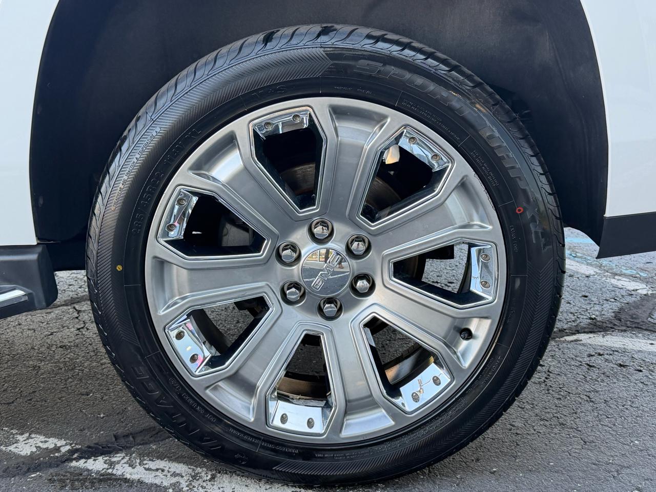 GMC Yukon 4WD 4dr Denali 2018