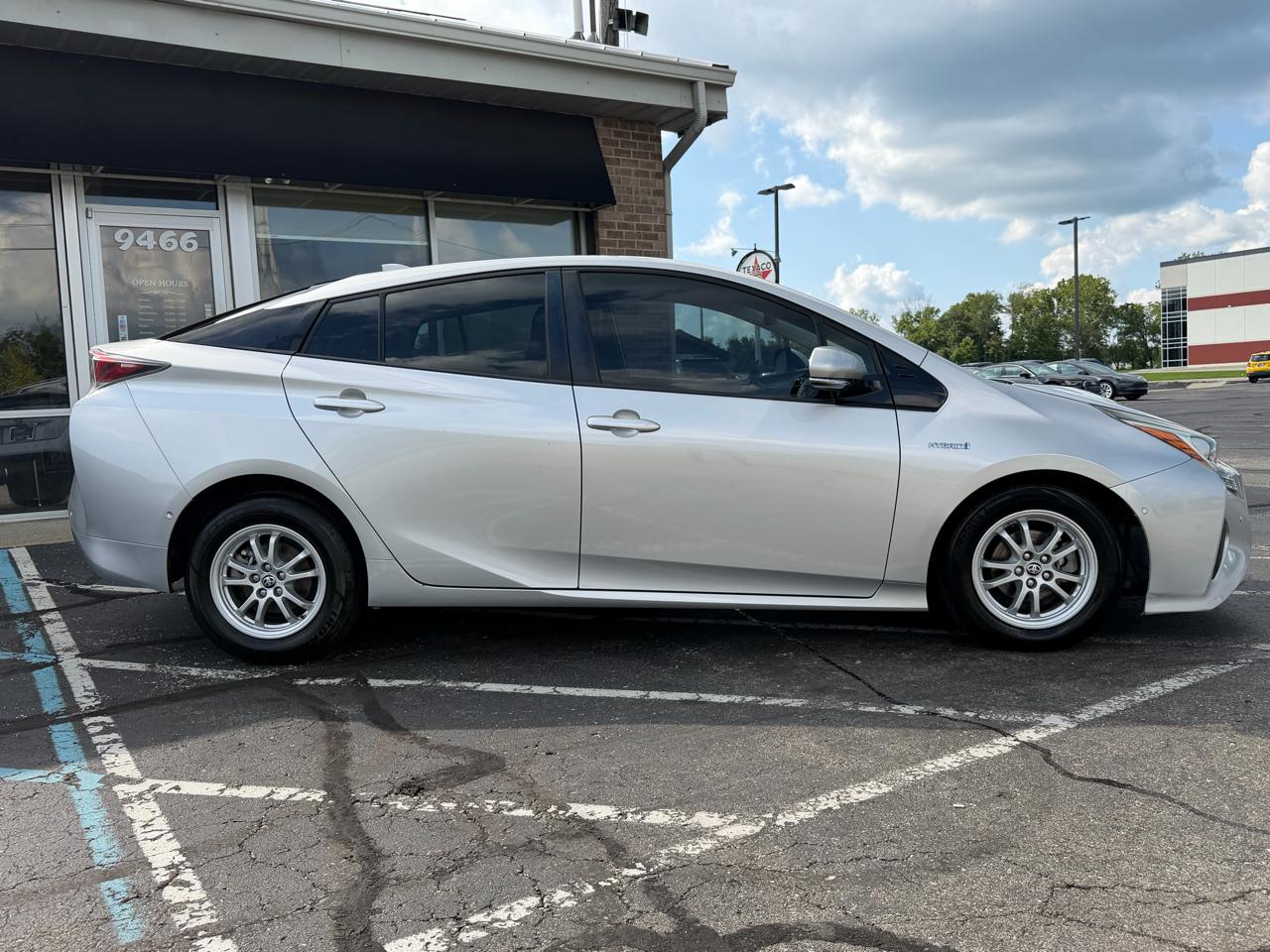 Toyota Prius Four Touring 2017