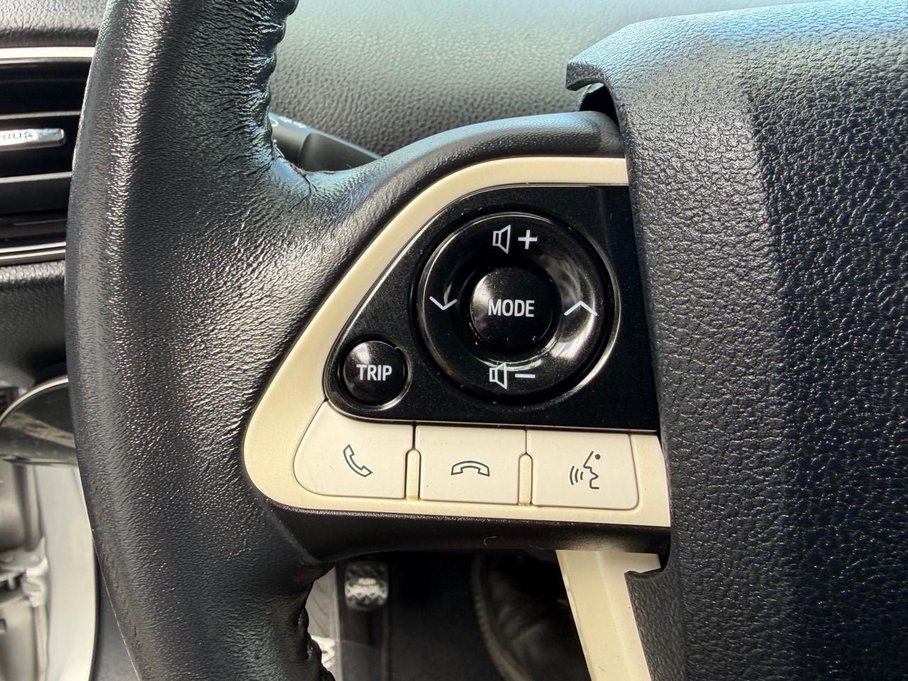 Toyota Prius Four Touring 2017
