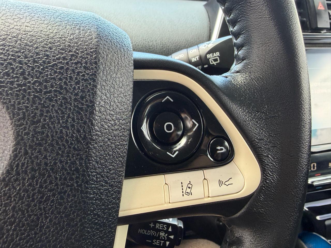 Toyota Prius Four Touring 2017