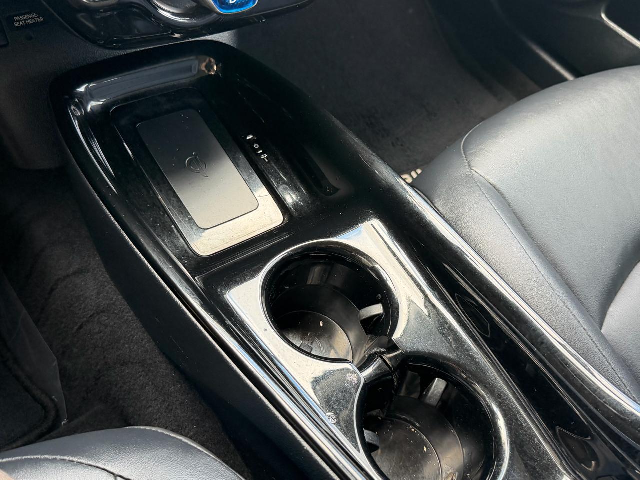 Toyota Prius Four Touring 2017