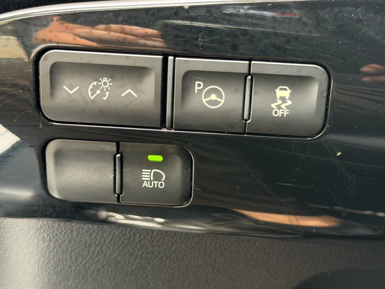 Toyota Prius Four Touring 2017